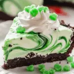 Mint Chocolate Cheesecake Pie (No-Bake) 2 Mint Chocolate Cheesecake Pie (No-Bake)