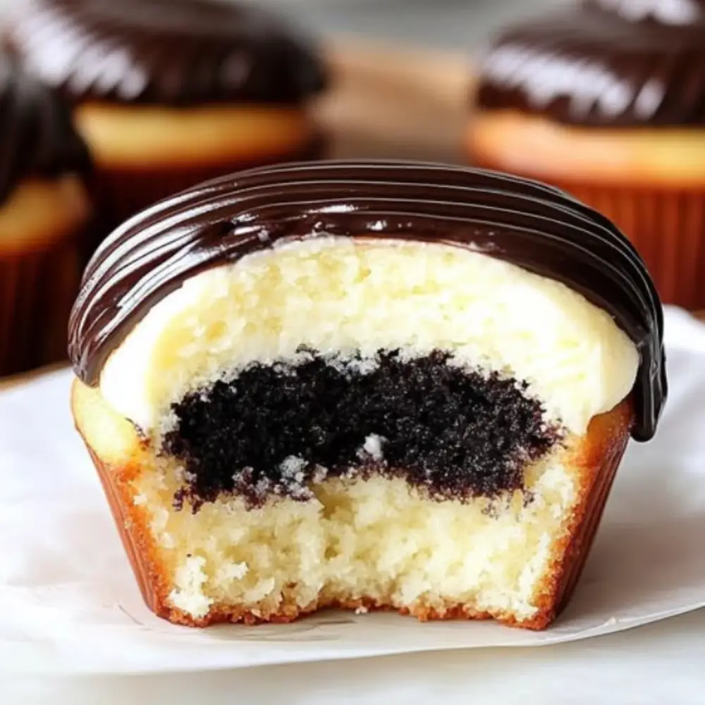 Boston Cream Pie Cupcakes